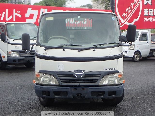 hino dutro 2011 24631405 image 2