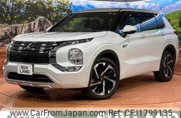 mitsubishi outlander-phev 2022 CFJ1799135