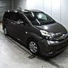 toyota isis 2013 CFJ1503670 image 1
