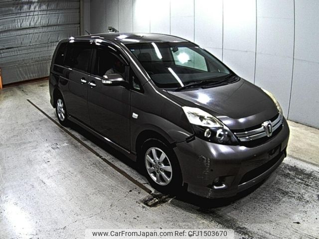 toyota isis 2013 CFJ1503670 image 1