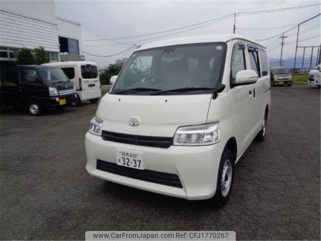 toyota townace-van 2021 CFJ1770267 image 2