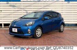 toyota aqua 2013 -TOYOTA--AQUA DAA-NHP10--NHP10-6176589---TOYOTA--AQUA DAA-NHP10--NHP10-6176589-