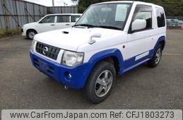 nissan kix 2012 CFJ1803273