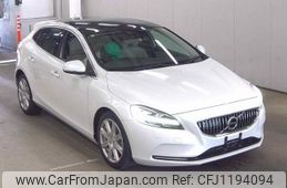 volvo v40 2020 quick_quick_DBA-MB4154T_YV1MV2920K2607135