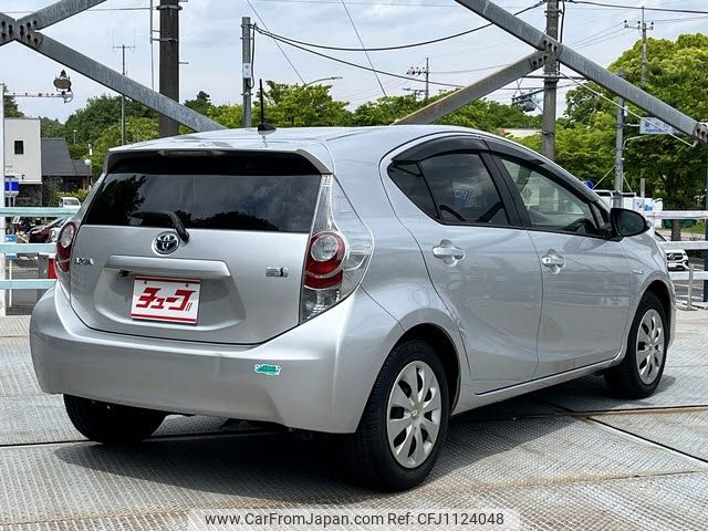 toyota aqua 2014 -TOYOTA--AQUA DAA-NHP10--NHP10-6301346---TOYOTA--AQUA DAA-NHP10--NHP10-6301346- image 2