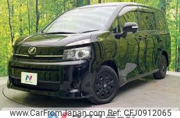 toyota voxy 2012 CFJ0912065