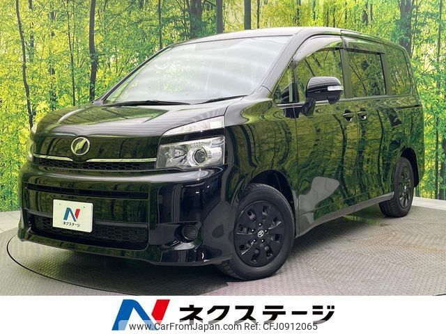 toyota voxy 2012 CFJ0912065 image 1