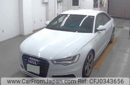 audi a6 2014 quick_quick_DBA-4GCHVS_WAUZZZ4G0EN164588