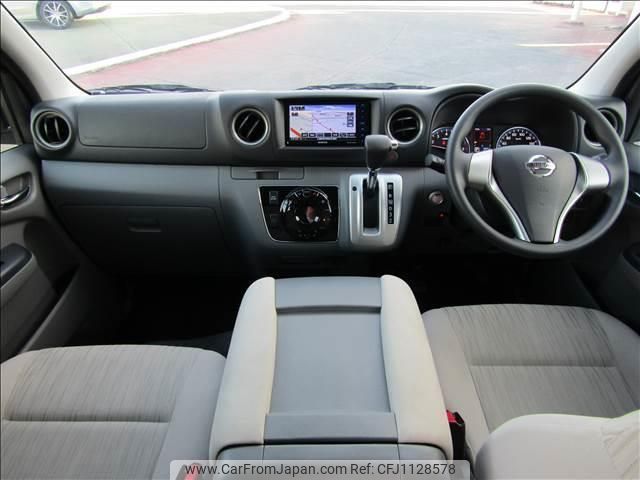 nissan nv350-caravan-wagon 2020 GOO_JP_988025050900201170001 image 2