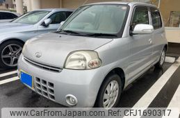 daihatsu esse 2006 CFJ1690317