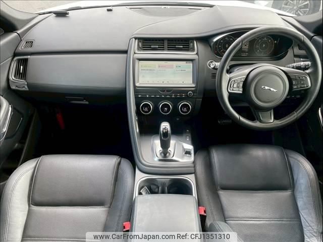 jaguar e-pace 2018 quick_quick_LDA-DF2NA_SADFA2AN3J1Z10044 image 2