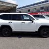 toyota land-cruiser-wagon 2022 CFJ1568791 image 5