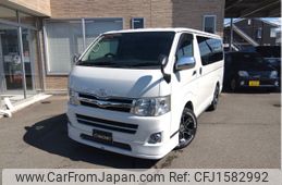 toyota hiace-van 2011 CFJ1582992