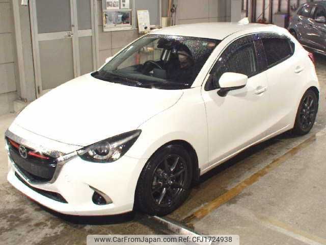 mazda demio 2018 CFJ1724938 image 2