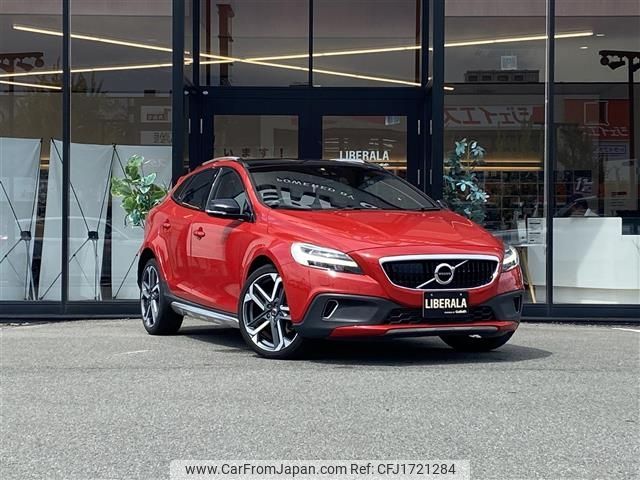 volvo v40 2018 CFJ1721284 image 1