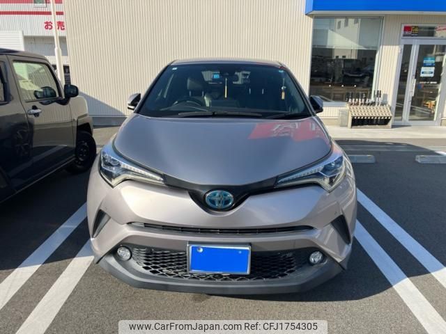 toyota c-hr 2017 CFJ1754305 image 1