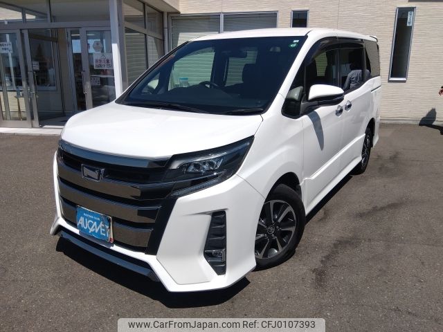 toyota noah 2018 -TOYOTA--Noah DBA-ZRR85W--ZRR85-0093610---TOYOTA--Noah DBA-ZRR85W--ZRR85-0093610- image 1