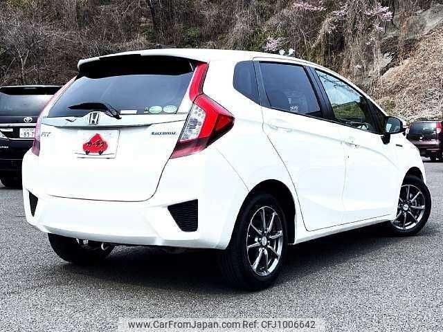 honda fit-hybrid 2015 504928-929507 image 2