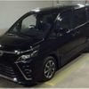 toyota voxy 2017 quick_quick_DBA-ZRR85W_0086759 image 1