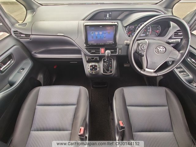 toyota voxy 2014 -TOYOTA--Voxy DBA-ZRR80W--ZRR80-0092050---TOYOTA--Voxy DBA-ZRR80W--ZRR80-0092050- image 2