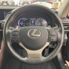lexus is 2017 CFJ1584827 image 10