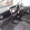 toyota vitz 2019 -TOYOTA--Vitz DBA-NSP135--NSP135-4010980---TOYOTA--Vitz DBA-NSP135--NSP135-4010980- image 10