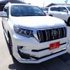 toyota land-cruiser-prado 2020 24631102 image 1