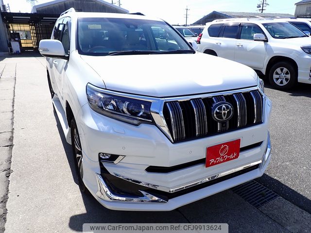 toyota land-cruiser-prado 2020 24631102 image 1