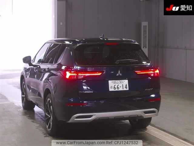 mitsubishi outlander-phev 2022 -MITSUBISHI 【岡山 301ﾎ6614】--Outlander PHEV GN0W-0302070---MITSUBISHI 【岡山 301ﾎ6614】--Outlander PHEV GN0W-0302070- image 2