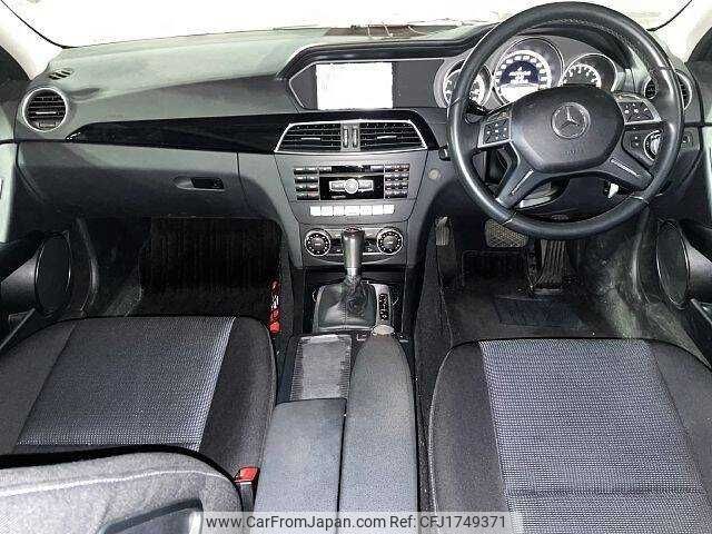 mercedes-benz c-class 2012 CFJ1749371 image 1