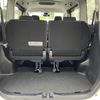 toyota voxy 2017 CARSENSOR_JP_AU6351411906 image 29