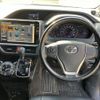 toyota voxy 2017 quick_quick_ZRR80W_ZRR80-0352362 image 4