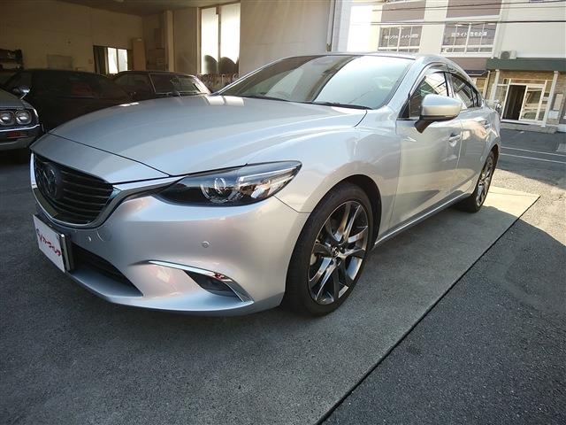 car_02068258-d608-49d8-9fe4-