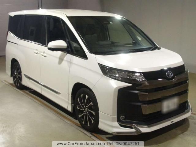 toyota noah 2022 quick_quick_6AA-ZWR90W_ZWR90-0002785 image 1