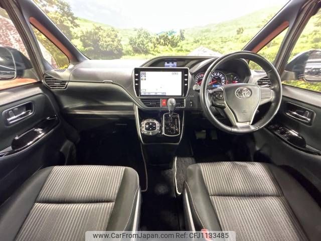 toyota voxy 2020 -TOYOTA--Voxy DBA-ZRR80W--ZRR80-0609333---TOYOTA--Voxy DBA-ZRR80W--ZRR80-0609333- image 2