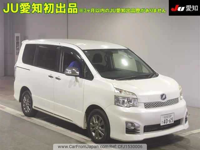 toyota voxy 2012 CFJ1530006 image 1