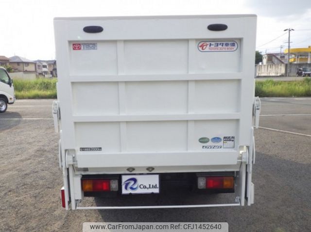 toyota dyna-truck 2017 quick_quick_TKG-XZC605_XZC605-0015269 image 2
