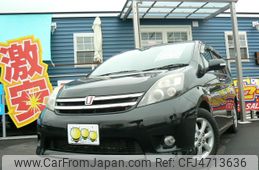 toyota isis 2010 CFJ4713636