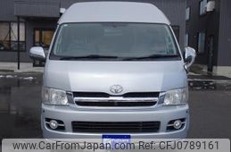 toyota hiace-van 2006 GOO_JP_700120021230250223001