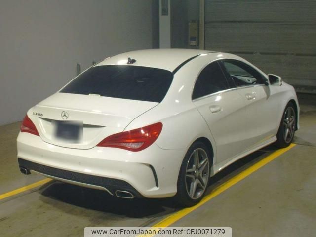 mercedes-benz cla-class 2014 quick_quick_DBA-117344_WDD1173442N101567 image 2