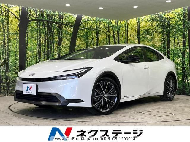 toyota prius 2023 quick_quick_MXWH65_MXWH65-4003588 image 1