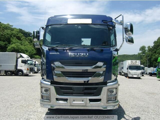 isuzu giga 2019 CFJ1334612 image 2