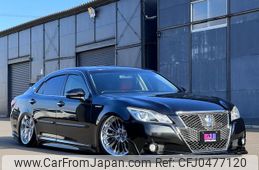 toyota crown-hybrid 2013 GOO_JP_700030313530241122001