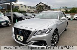 toyota crown 2021 CFJ1827402