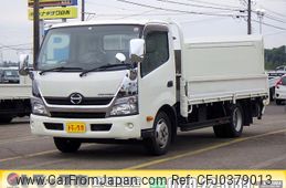 hino dutro 2017 GOO_NET_EXCHANGE_0206393A30241002W004