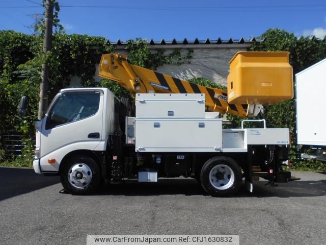 toyota toyoace 2015 CFJ1630832 image 2