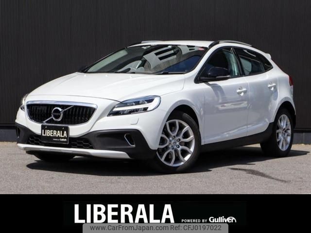 volvo v40 2018 -VOLVO--Volvo V40 LDA-MD4204T--YV1MZA8RDJ2140782---VOLVO--Volvo V40 LDA-MD4204T--YV1MZA8RDJ2140782- image 1