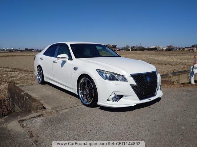 toyota crown-hybrid 2013 quick_quick_AWS210_AWA210-6049111 image 1