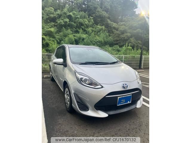 toyota aqua 2019 CFJ1670132 image 2
