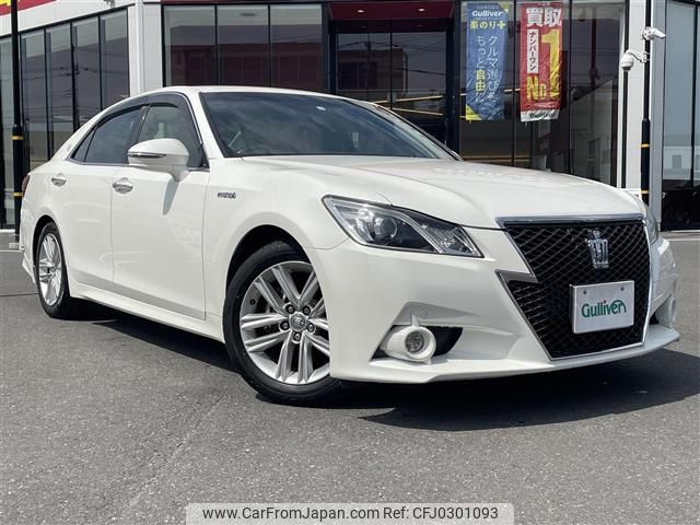 toyota crown 2013 -TOYOTA--Crown DAA-AWS210--AWS210-6040064---TOYOTA--Crown DAA-AWS210--AWS210-6040064- image 1